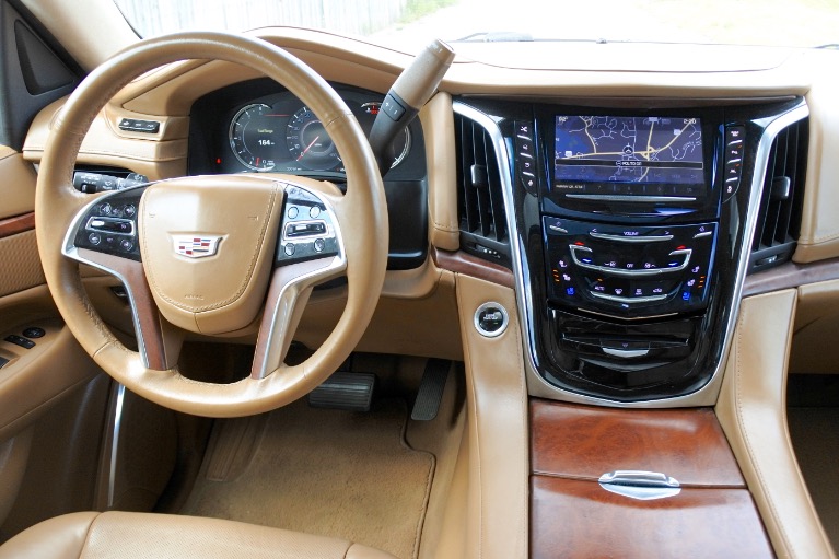 Used 2016 Cadillac Escalade Esv Platinum 4WD Used 2016 Cadillac Escalade Esv Platinum 4WD for sale at Metro West Motorcars LLC in Shrewsbury MA 10