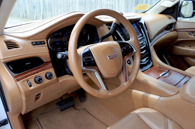 Used 2016 Cadillac Escalade Esv Platinum 4WD Used 2016 Cadillac Escalade Esv Platinum 4WD for sale at Metro West Motorcars LLC in Shrewsbury MA 12