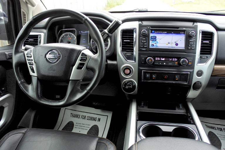 Used 2017 Nissan Titan 4x4 Crew Cab SL Used 2017 Nissan Titan 4x4 Crew Cab SL for sale  at Metro West Motorcars LLC in Shrewsbury MA 10