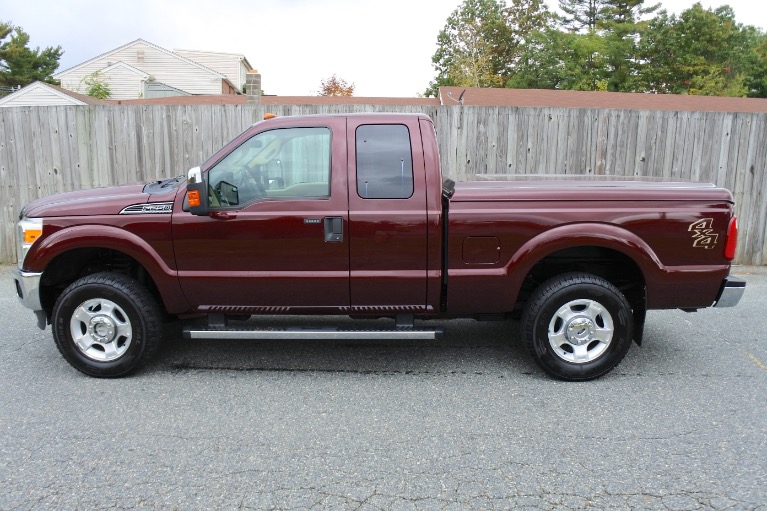 Used 2011 Ford Super Duty F-250 Srw 4WD SuperCab 142' XLT Used 2011 Ford Super Duty F-250 Srw 4WD SuperCab 142' XLT for sale  at Metro West Motorcars LLC in Shrewsbury MA 2