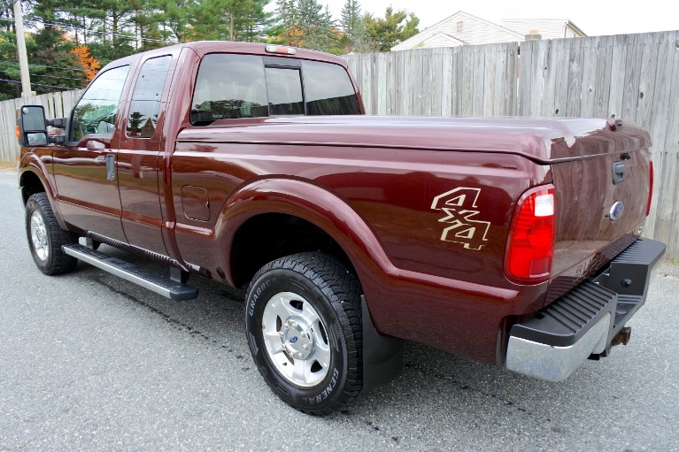 Used 2011 Ford Super Duty F-250 Srw 4WD SuperCab 142' XLT Used 2011 Ford Super Duty F-250 Srw 4WD SuperCab 142' XLT for sale  at Metro West Motorcars LLC in Shrewsbury MA 3