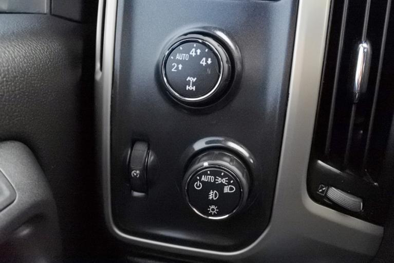 Used 2015 GMC Sierra 1500 4WD Crew Cab 143.5' Denali Used 2015 GMC Sierra 1500 4WD Crew Cab 143.5' Denali for sale at Metro West Motorcars LLC in Shrewsbury MA 21
