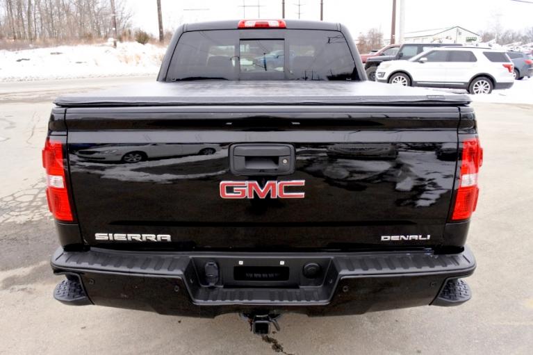 Used 2015 GMC Sierra 1500 4WD Crew Cab 143.5' Denali Used 2015 GMC Sierra 1500 4WD Crew Cab 143.5' Denali for sale at Metro West Motorcars LLC in Shrewsbury MA 4
