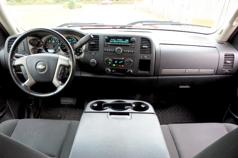 Used 2012 Chevrolet Silverado 1500 4WD Ext Cab 143.5' LT Used 2012 Chevrolet Silverado 1500 4WD Ext Cab 143.5' LT for sale at Metro West Motorcars LLC in Shrewsbury MA 9