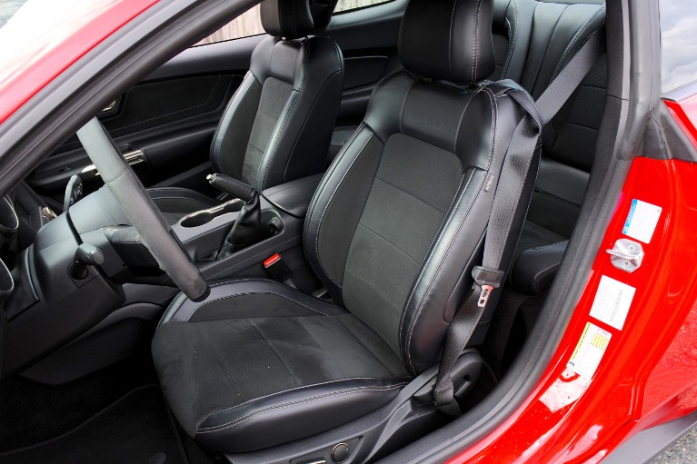 Used 2016 Ford Mustang Shelby GT350 Fastback Used 2016 Ford Mustang Shelby GT350 Fastback for sale at Metro West Motorcars LLC in Shrewsbury MA 14
