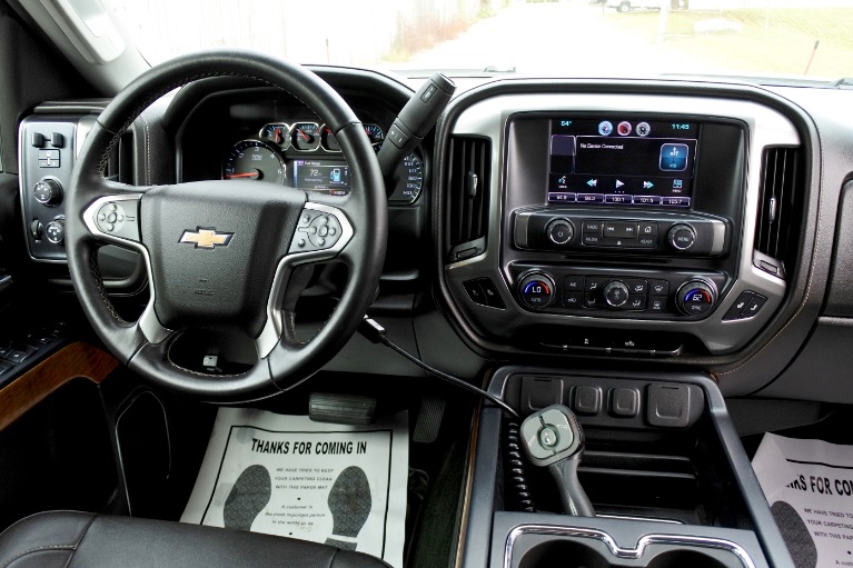 Used 2015 Chevrolet Silverado 2500hd 4WD Double Cab 144.2' LTZ Used 2015 Chevrolet Silverado 2500hd 4WD Double Cab 144.2' LTZ for sale  at Metro West Motorcars LLC in Shrewsbury MA 12