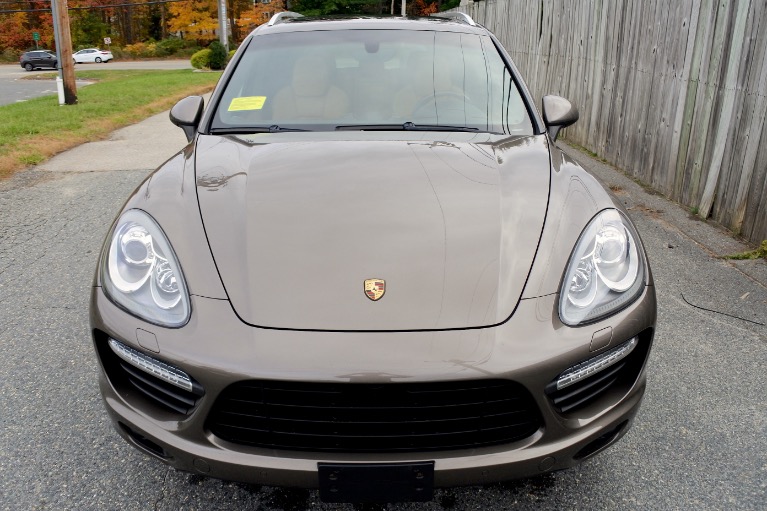 Used 2013 Porsche Cayenne Turbo AWD Used 2013 Porsche Cayenne Turbo AWD for sale  at Metro West Motorcars LLC in Shrewsbury MA 8