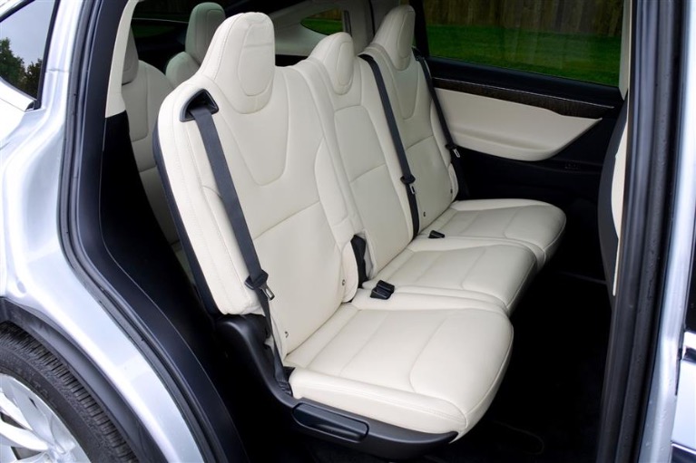 Used 2018 Tesla Model x 100D AWD Used 2018 Tesla Model x 100D AWD for sale at Metro West Motorcars LLC in Shrewsbury MA 18