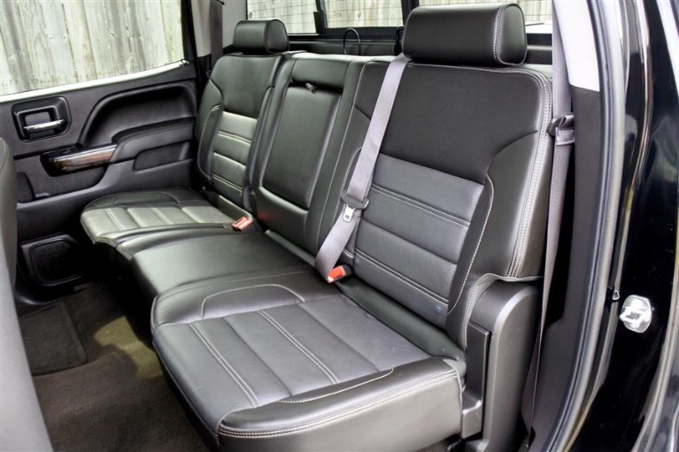 Used 2015 GMC Sierra 1500 4WD Crew Cab 143.5' Denali Used 2015 GMC Sierra 1500 4WD Crew Cab 143.5' Denali for sale at Metro West Motorcars LLC in Shrewsbury MA 15