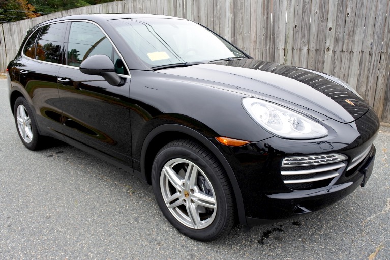 Used 2014 Porsche Cayenne Platinum Edition AWD Used 2014 Porsche Cayenne Platinum Edition AWD for sale  at Metro West Motorcars LLC in Shrewsbury MA 7