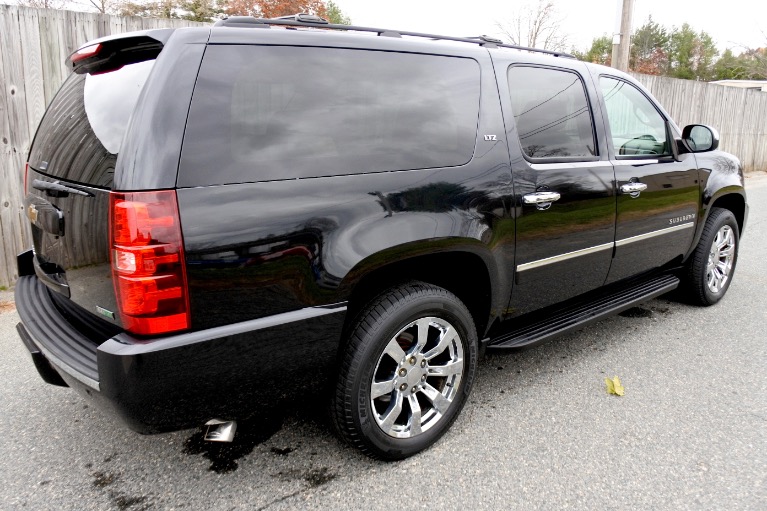 Used 2011 Chevrolet Suburban 1500 LTZ 4WD Used 2011 Chevrolet Suburban 1500 LTZ 4WD for sale  at Metro West Motorcars LLC in Shrewsbury MA 5